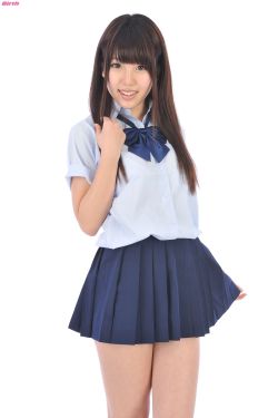 清风拂山岗